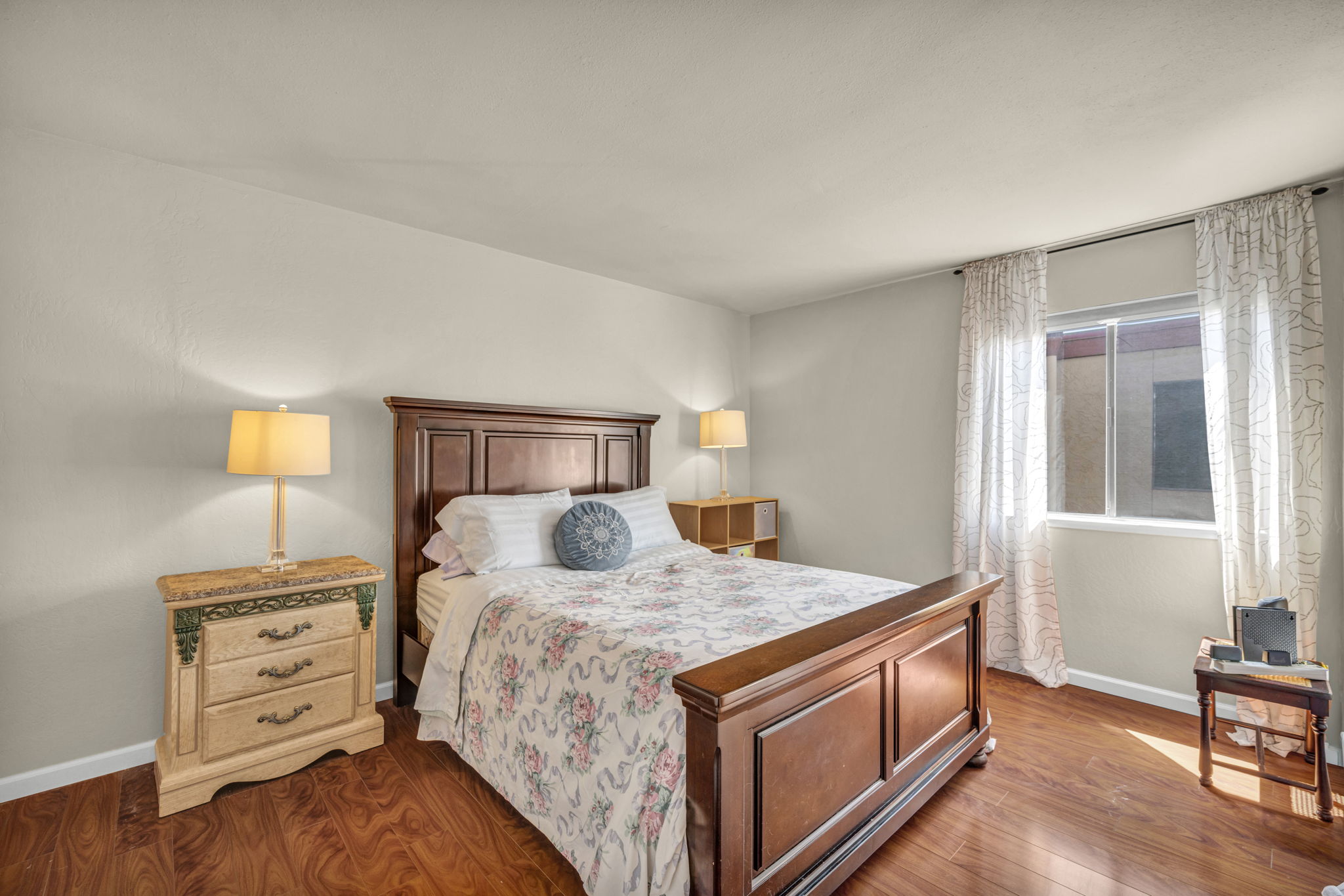 2955 Lakeside dr_4