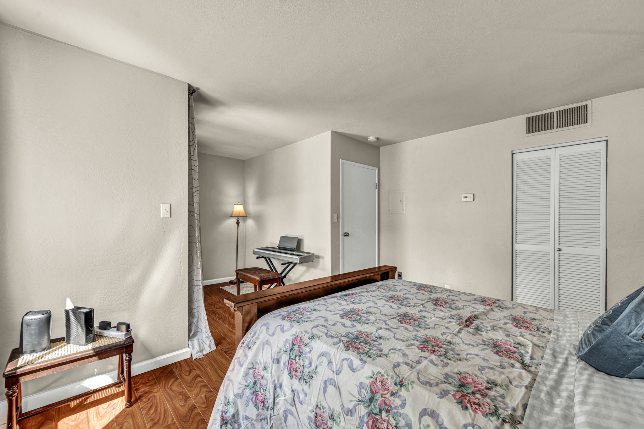 2955 Lakeside dr_6