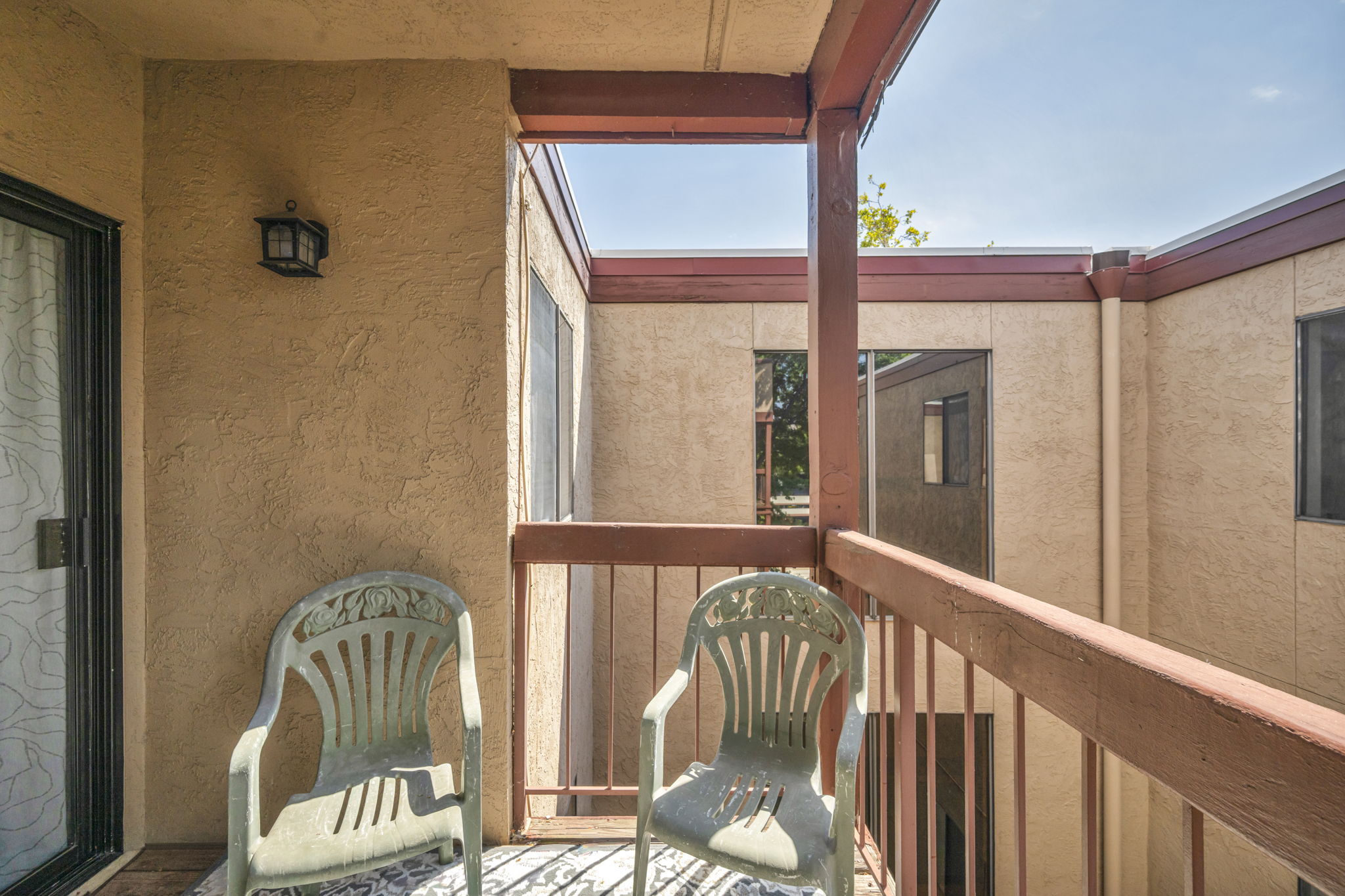2955 Lakeside dr_9
