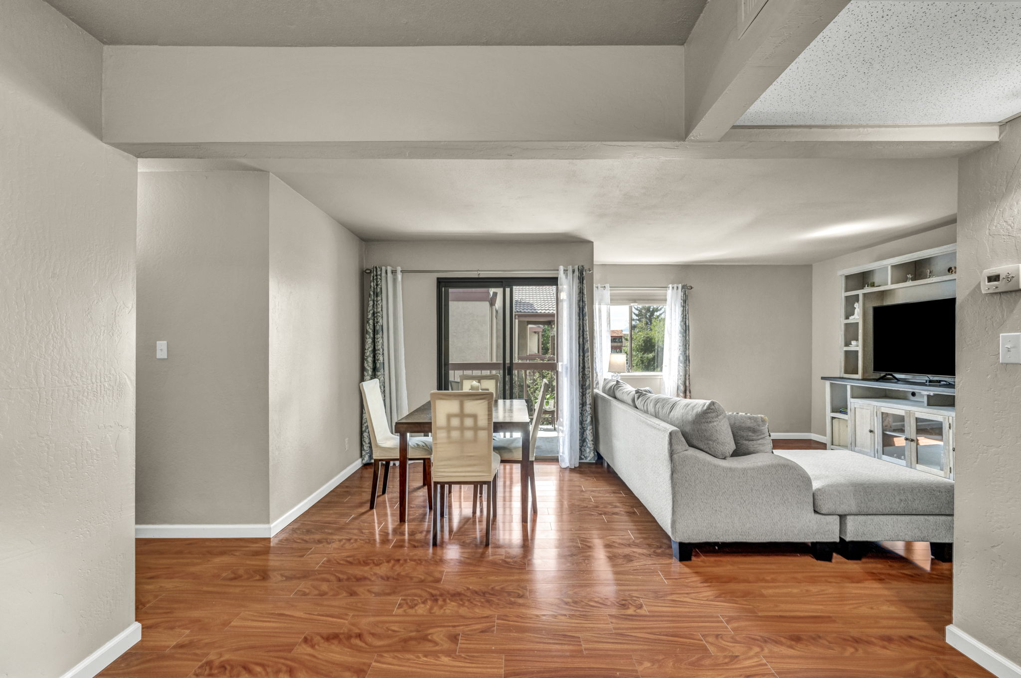 2955 Lakeside dr_38