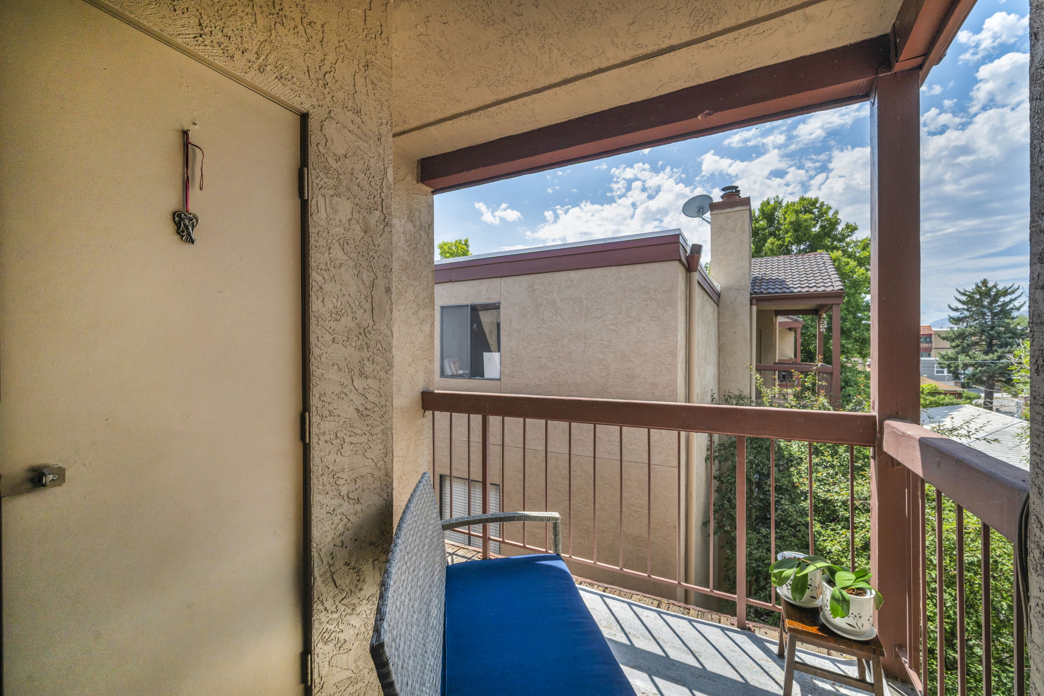 2955 Lakeside dr_40