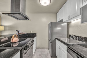 2955 Lakeside dr_13