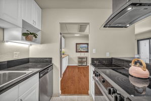 2955 Lakeside dr_17
