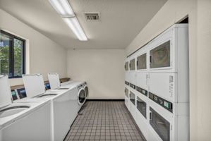 2955 Lakeside dr_48