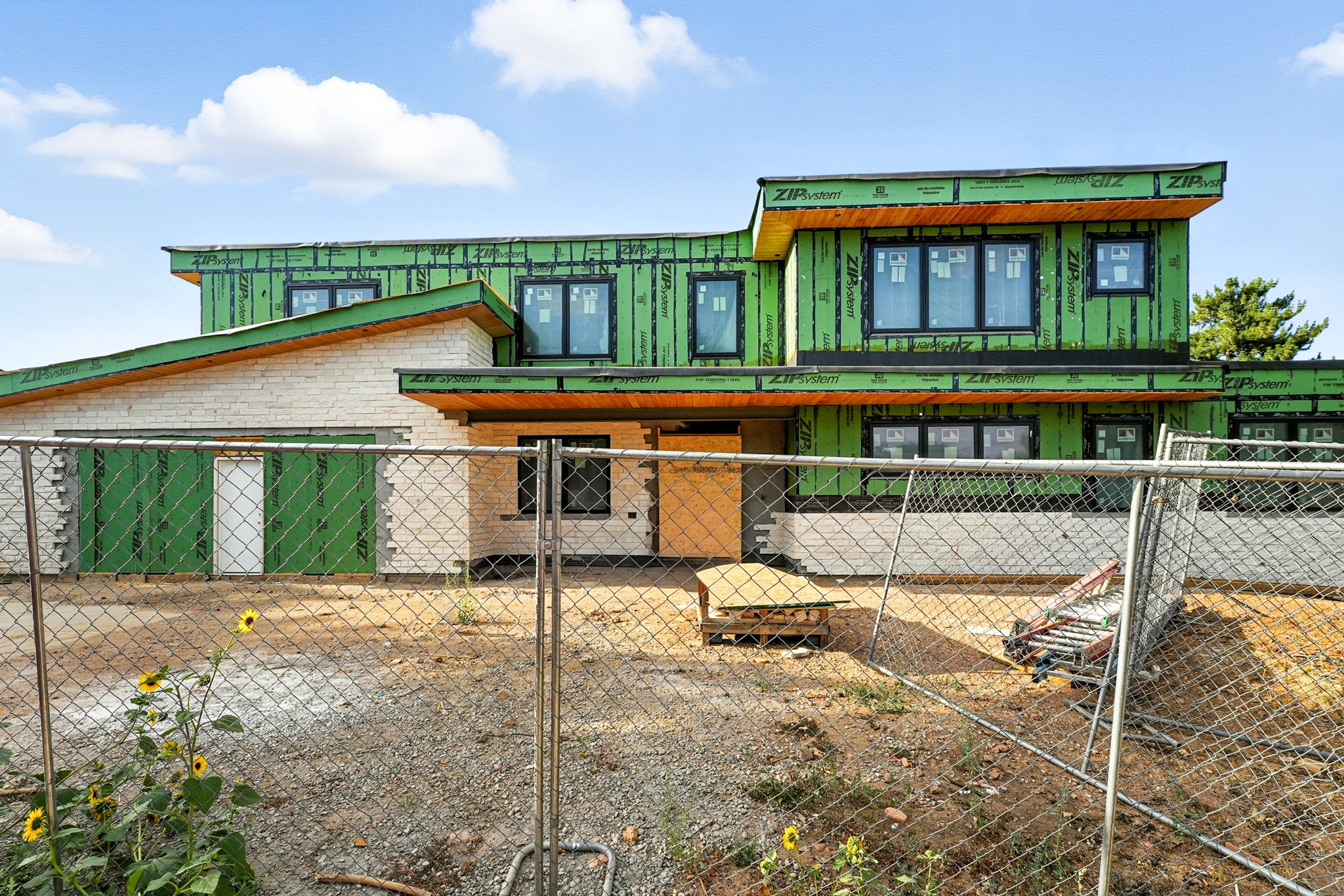  Photo 16