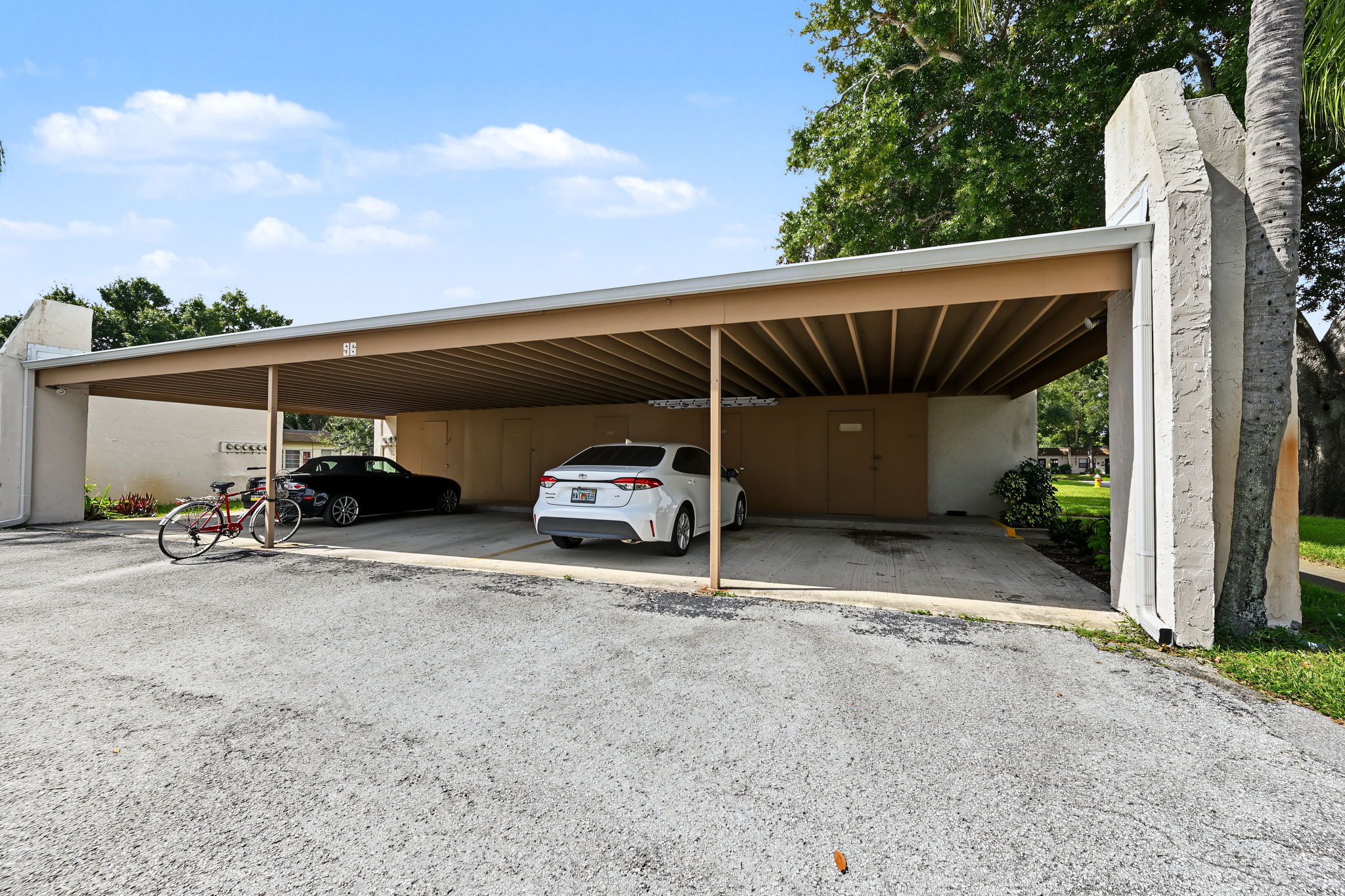 Carport