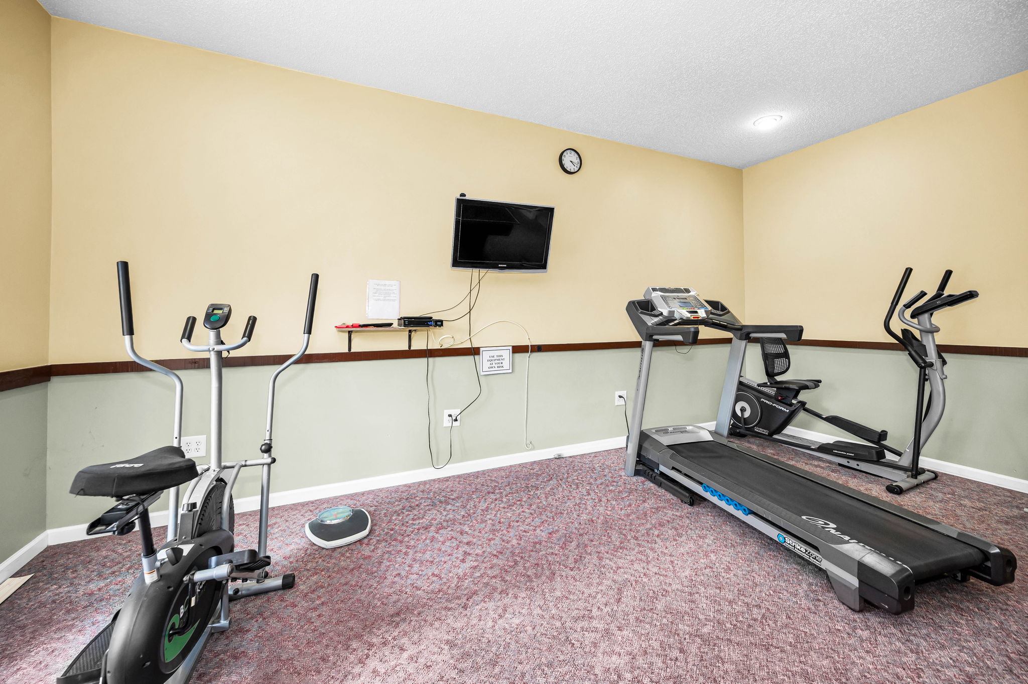 Game and Fitness Room3