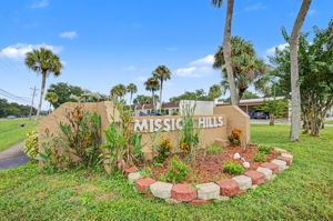 Mission Hills Entry3