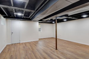 S Clement Ave-015