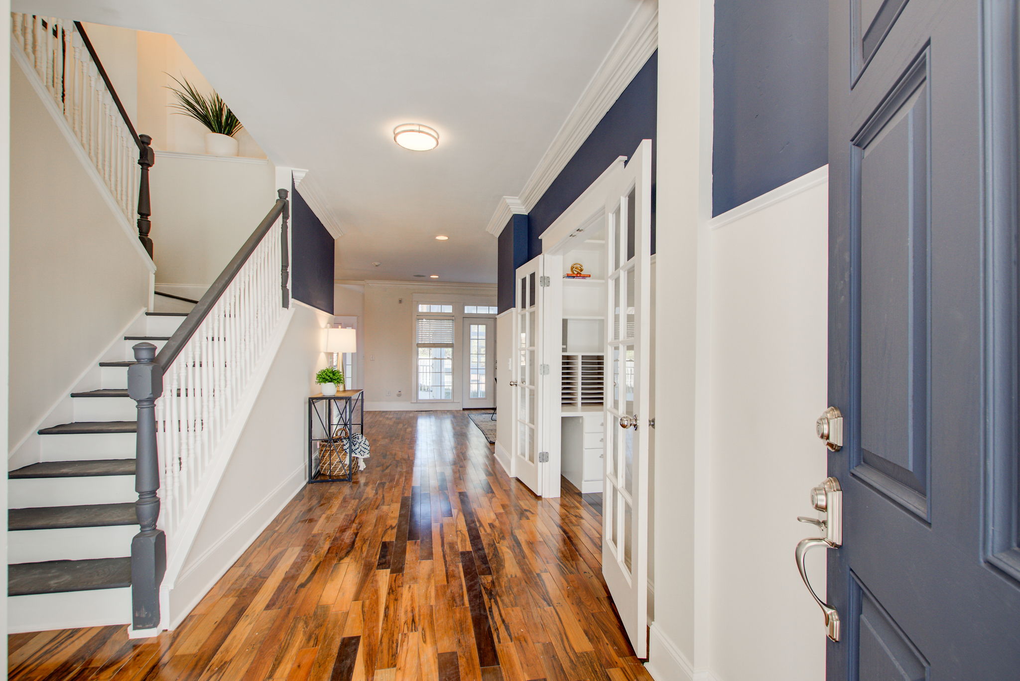 32 Open Door Foyer View