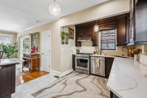 Montclair Ave-S0605-018.jpg