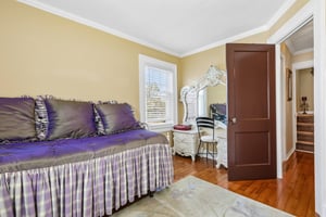 Montclair Ave-S0605-028.jpg