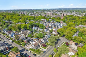 Montclair Ave-S0605-060.jpg
