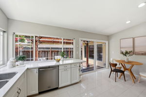 014_F8_2960 Cohansey Dr