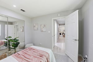 028_F8_2960 Cohansey Dr