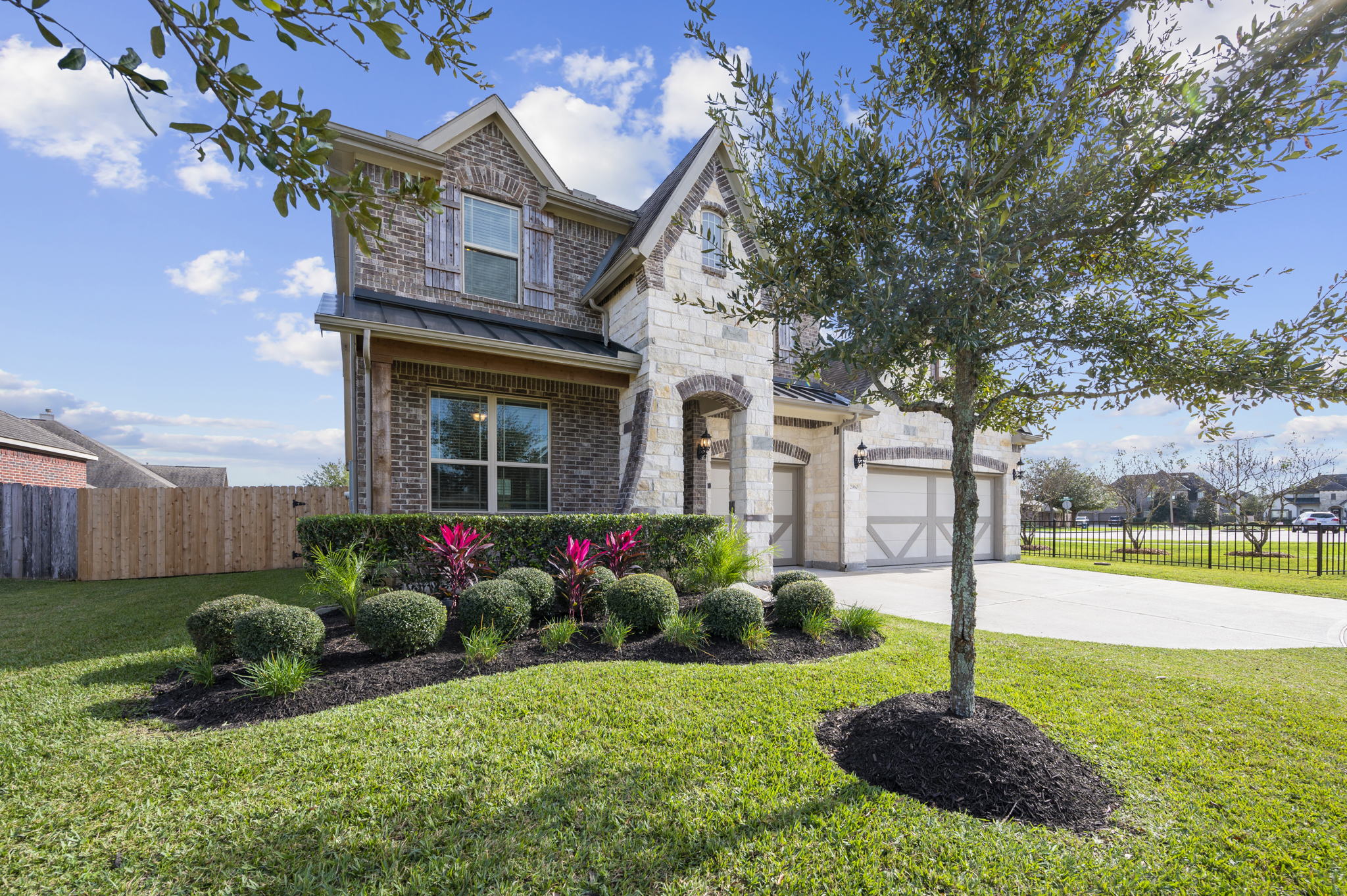 2960 Gibbons Hill Ln, League City, TX 77573, USA Photo 3