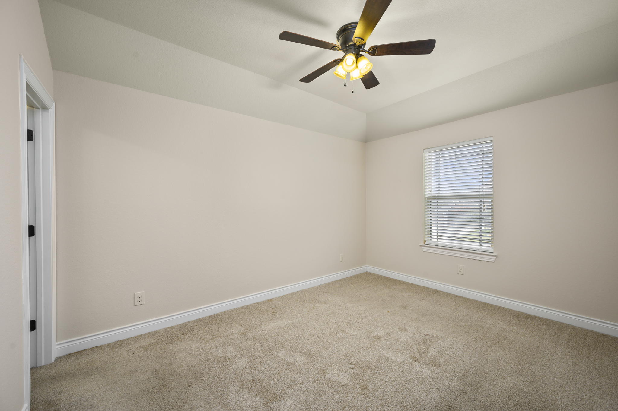 2960 Gibbons Hill Ln, League City, TX 77573, USA Photo 33