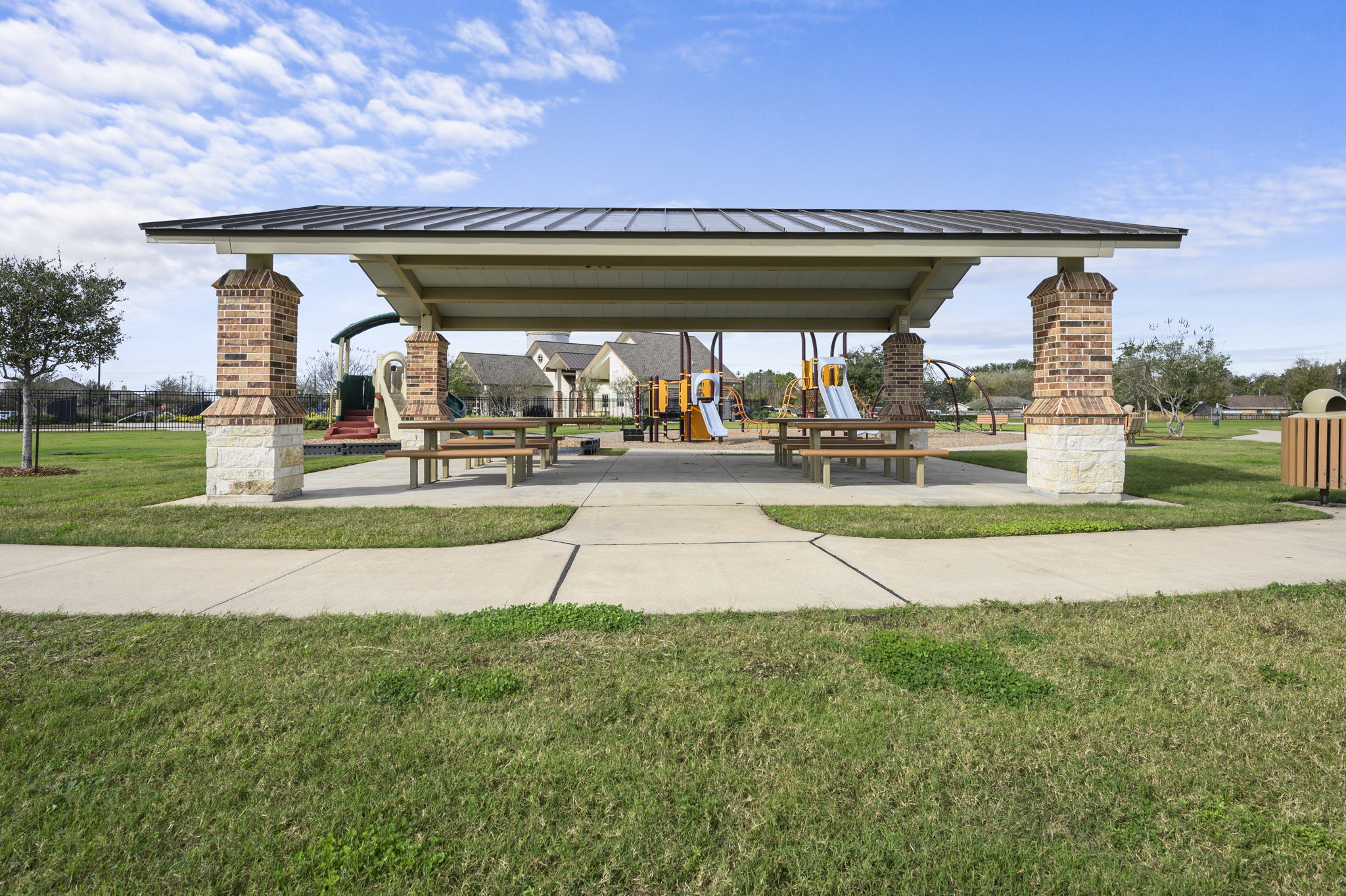 2960 Gibbons Hill Ln, League City, TX 77573, USA Photo 45