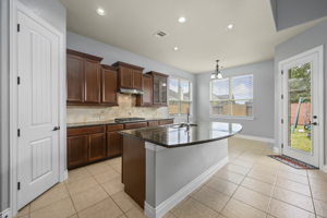 2960 Gibbons Hill Ln, League City, TX 77573, USA Photo 12