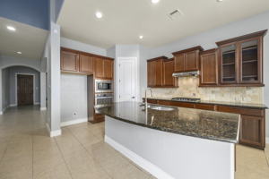 2960 Gibbons Hill Ln, League City, TX 77573, USA Photo 17