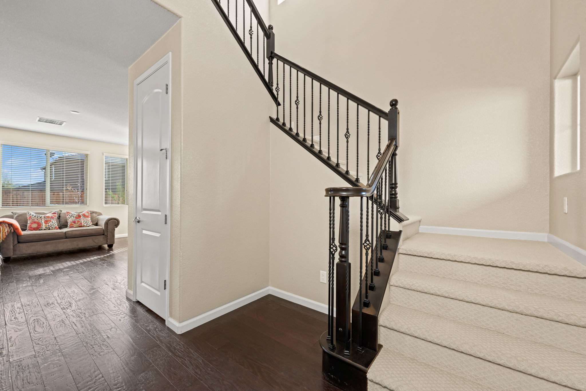 2960 Show Jumper Ln, Reno, NV 89521, USA Photo 6