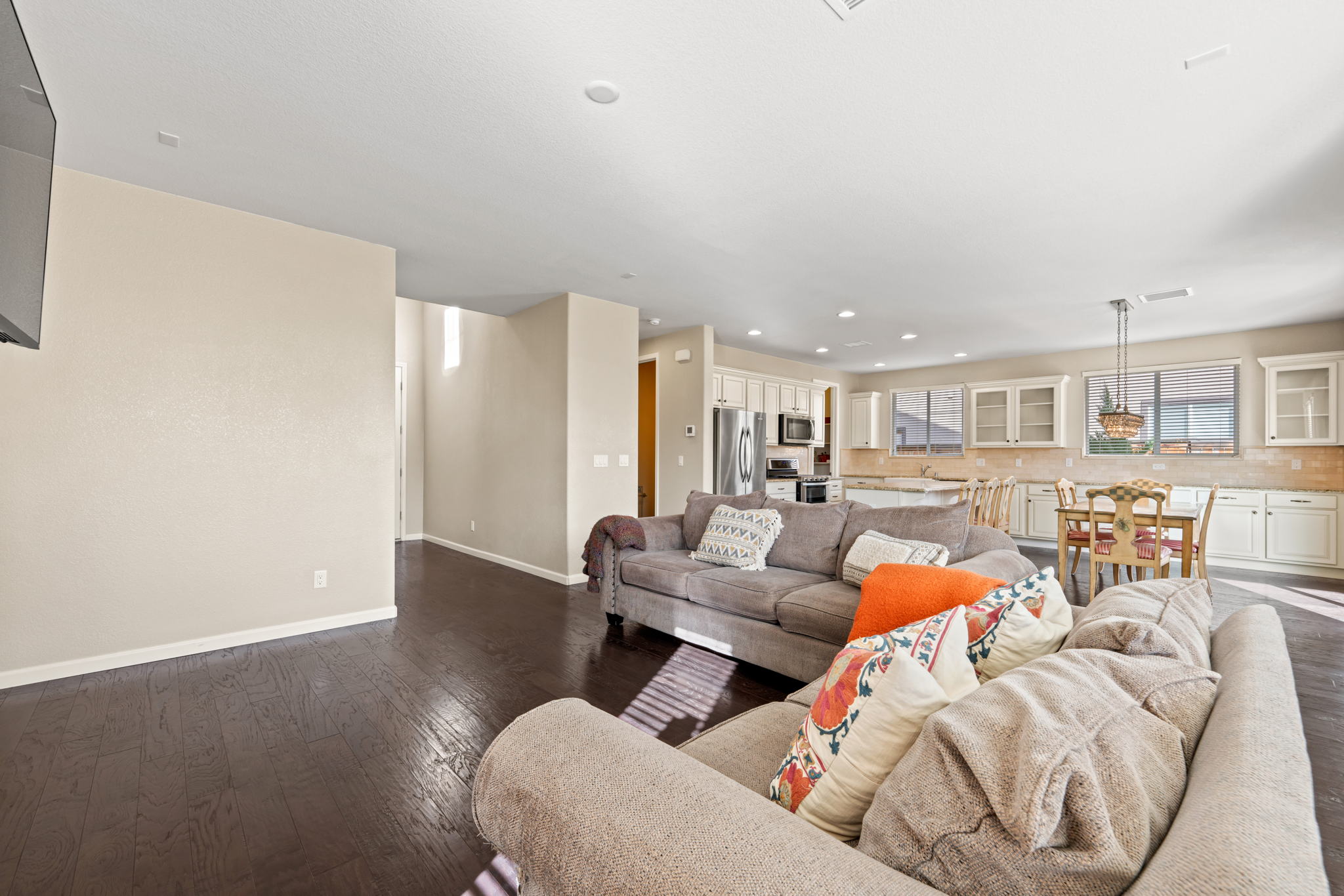 2960 Show Jumper Ln, Reno, NV 89521, USA Photo 7