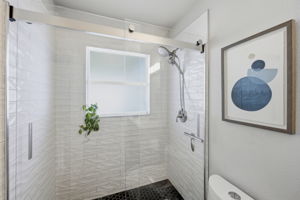 Interiors (13)