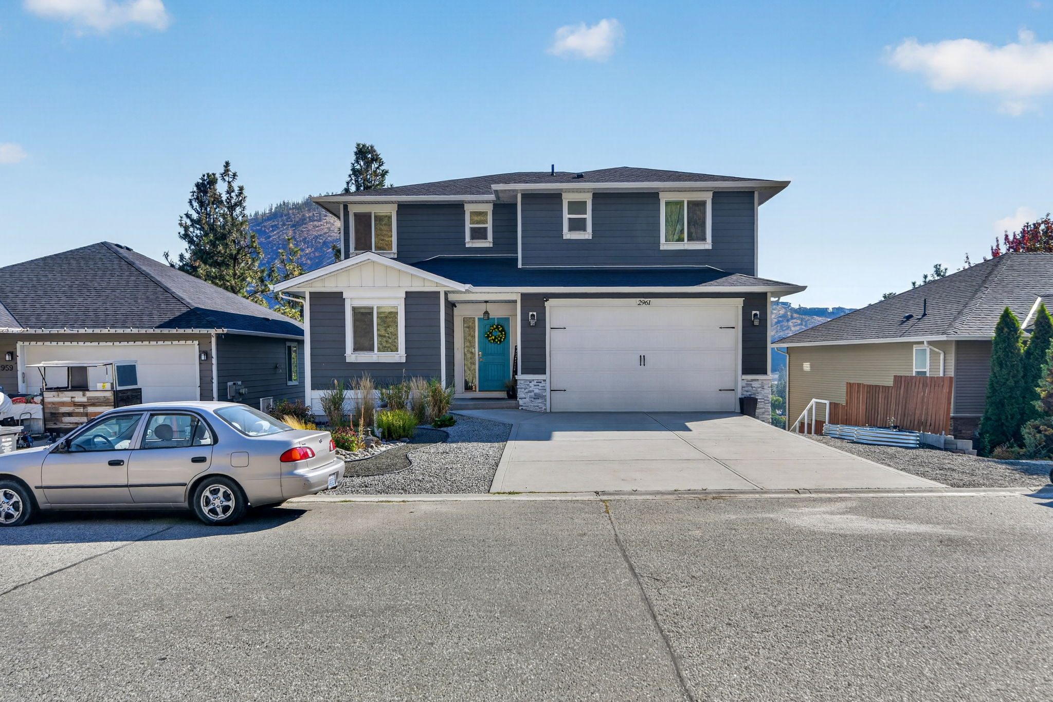 Photo-2961-Ensign-Way-02