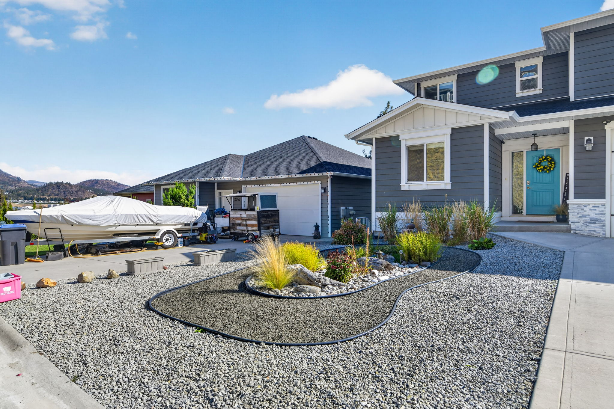 Photo-2961-Ensign-Way-03