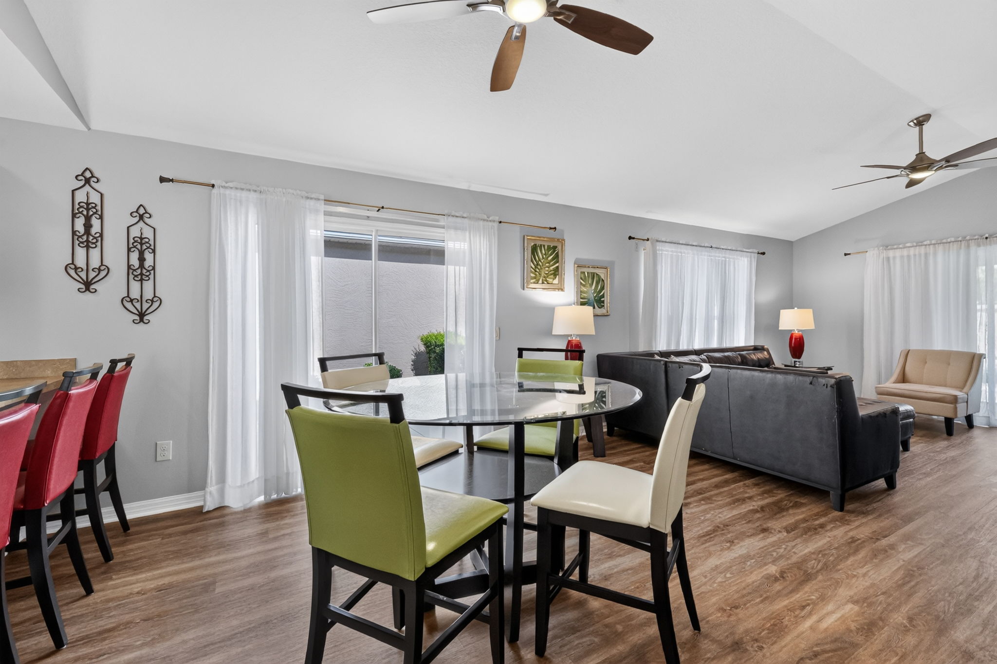Living/Dining Room