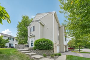 Village Ct-3105-001.jpg
