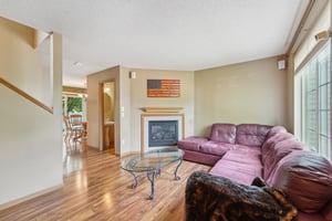 Village Ct-3105-009.jpg