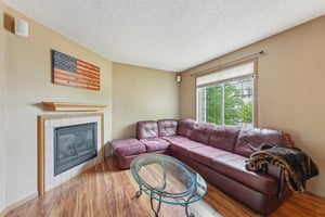 Village Ct-3105-010.jpg