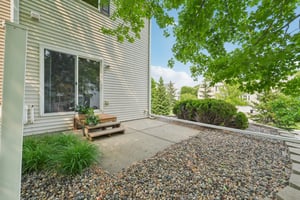 Village Ct-3105-030.jpg