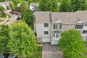 Village Ct-3105-039.jpg