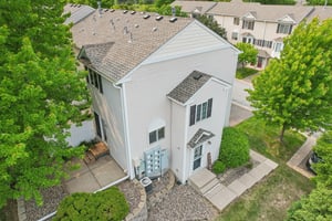 Village Ct-3105-040.jpg