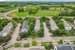 Village Ct-3105-042.jpg