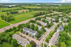 Village Ct-3105-044.jpg