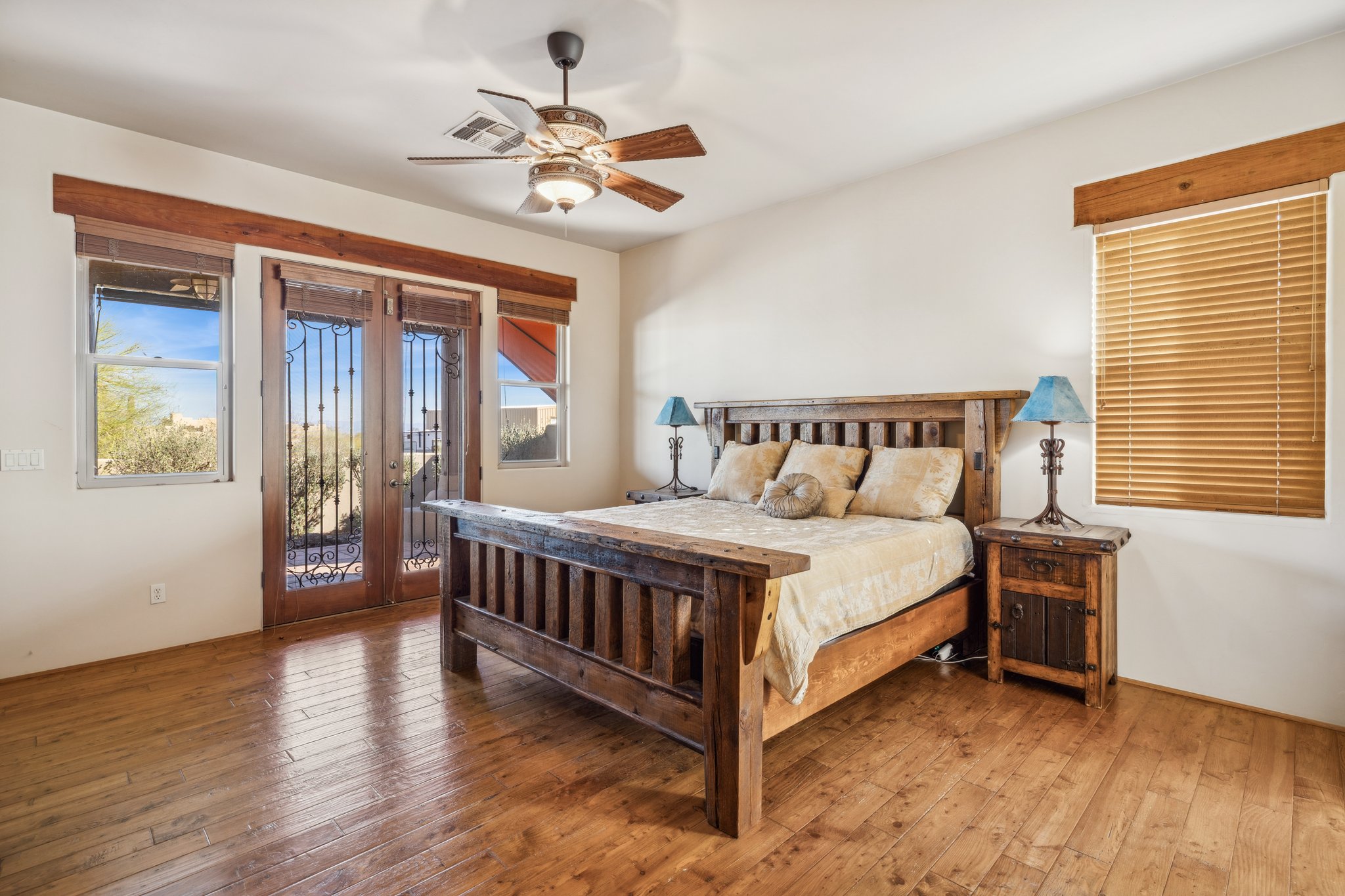 29611 N 140th St - 018.jpg