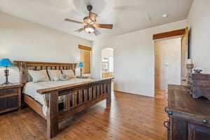 29611 N 140th St - 019.jpg