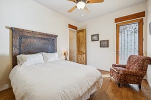 29611 N 140th St - 027.jpg