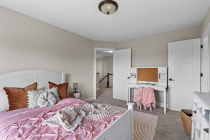  Photo 48