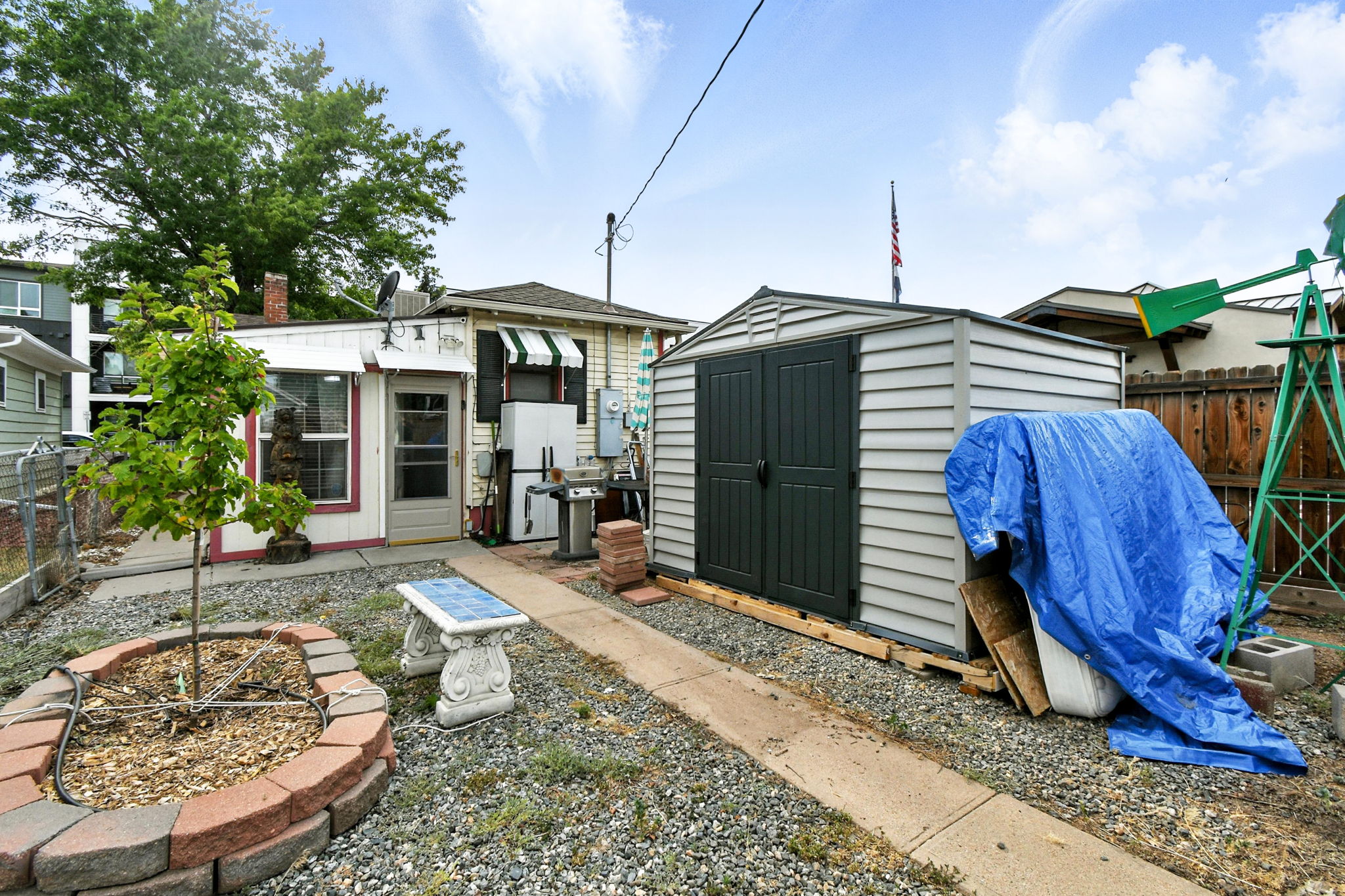  Photo 41
