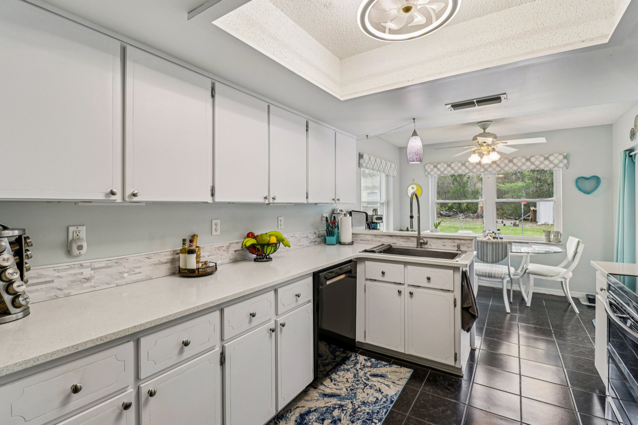 SW 137th Pl-S2503-015.jpg