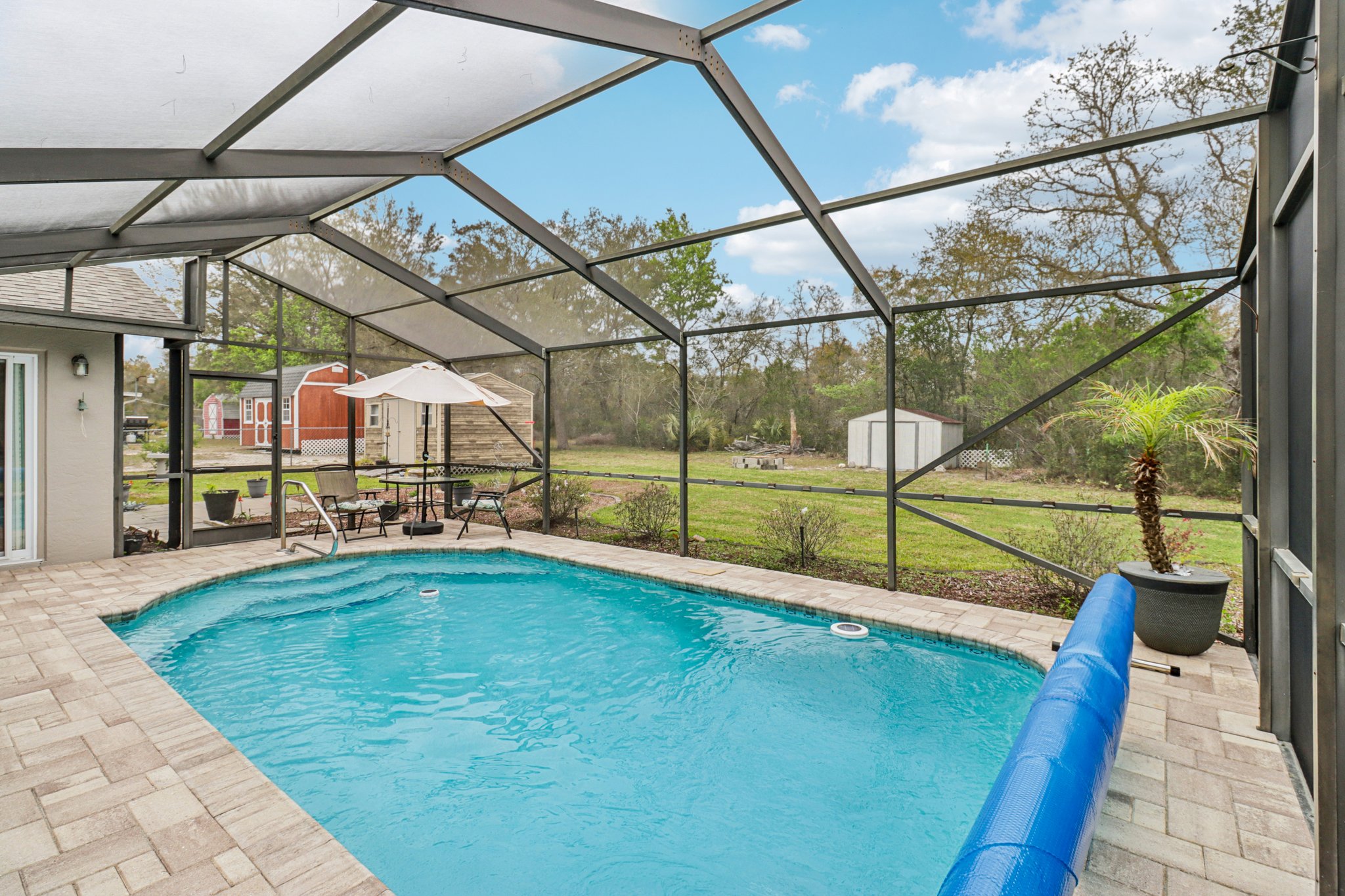 SW 137th Pl-S2503-025.jpg