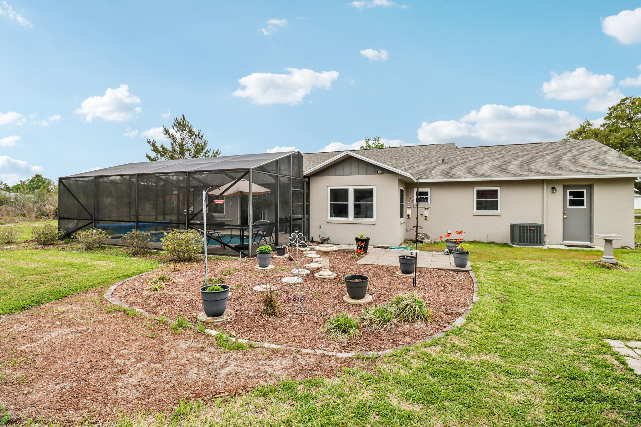 SW 137th Pl-S2503-029.jpg