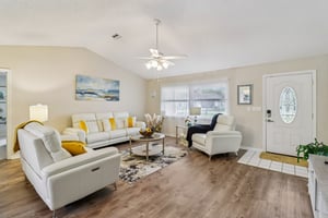 SW 137th Pl-S2503-006.jpg