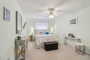 SW 137th Pl-S2503-018.jpg