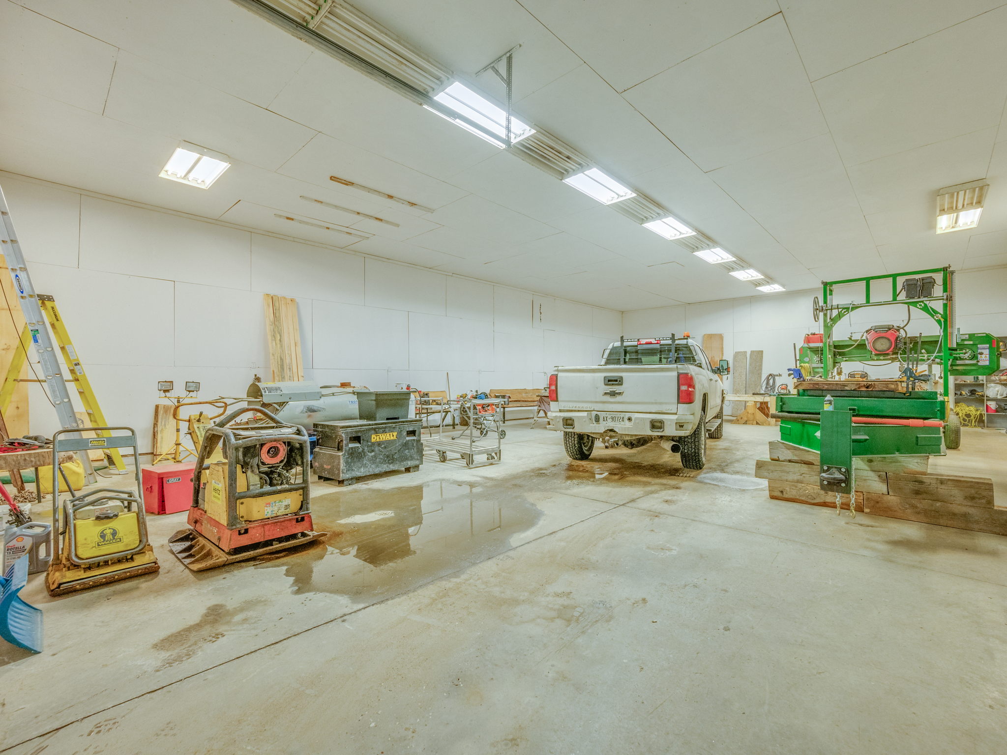 29640 ON62 Bancroft Realty Photo Haus