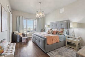 Bella Pl-S0704-028.jpg